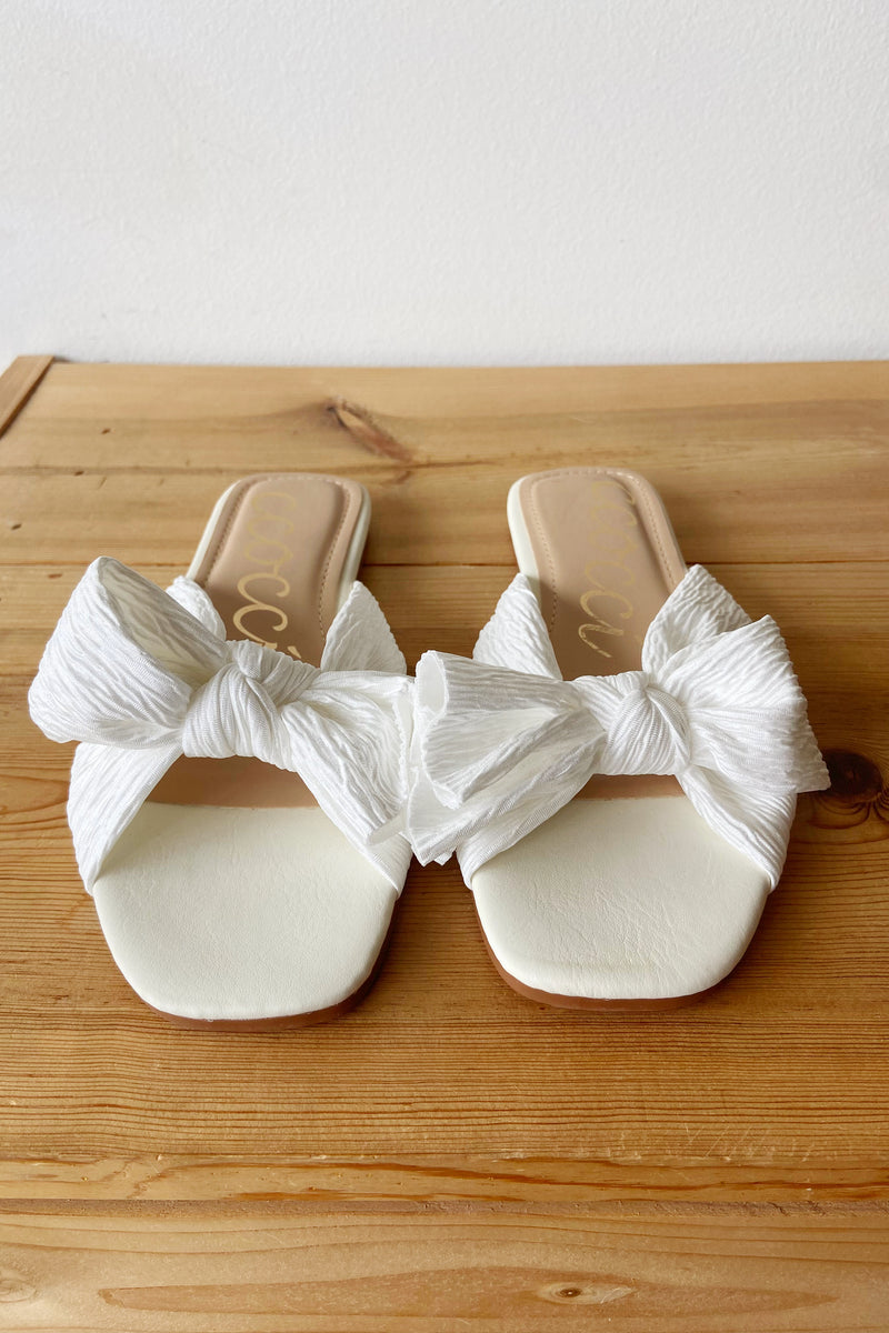 mode, reed sandals