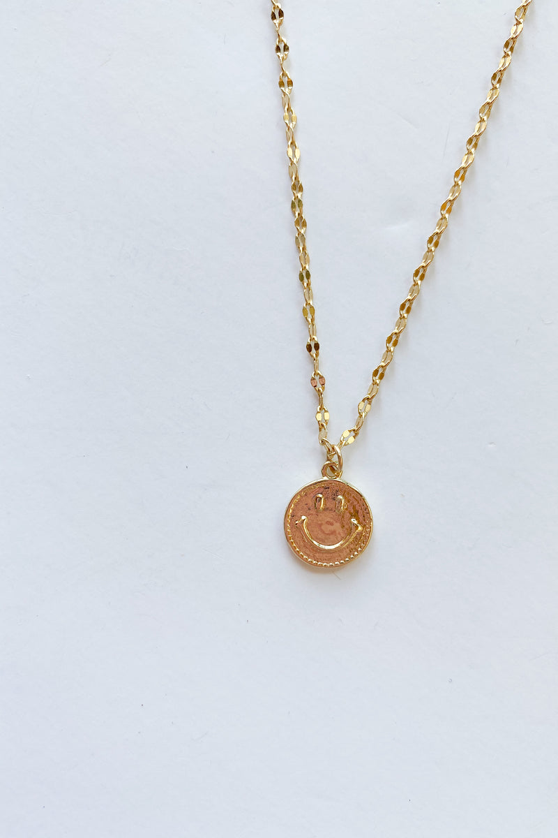 mode, golden necklace