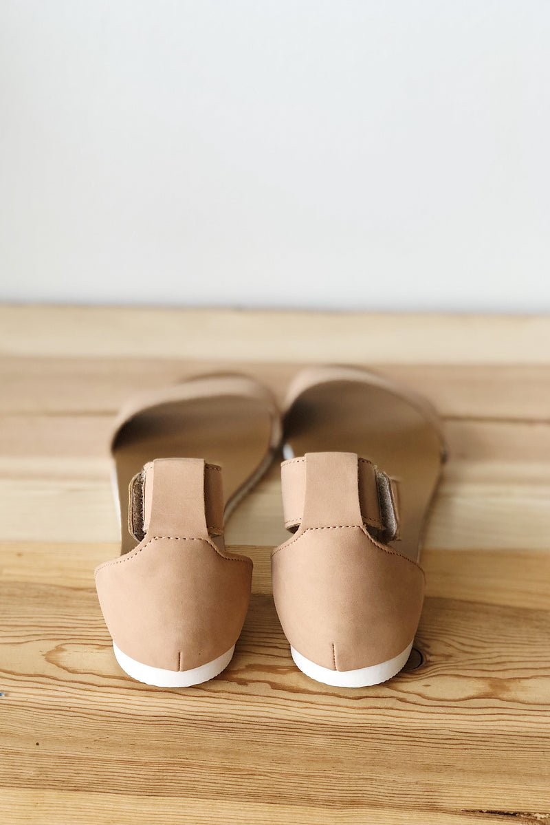 mode, Gratitude sandals