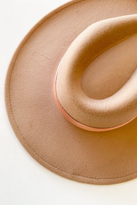 mode, Socialite hat