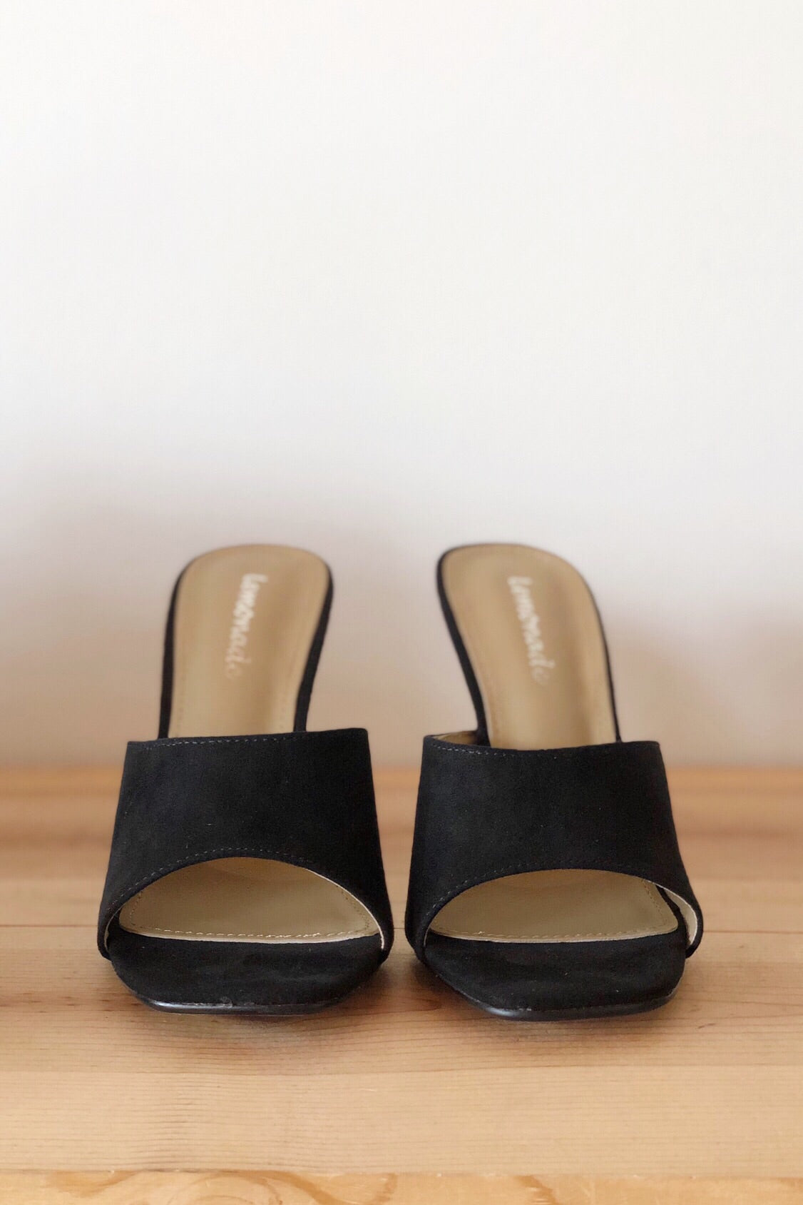 mode, just as nice heel