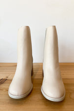 mode, the cora boot