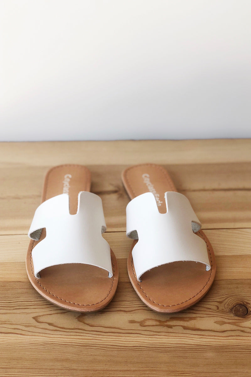 mode, into the sun sandal