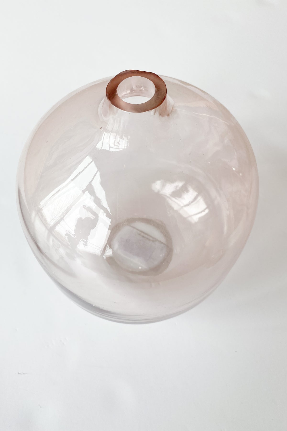 mode, powder glass vase