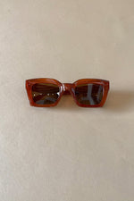 mode, hendrix sunglasses