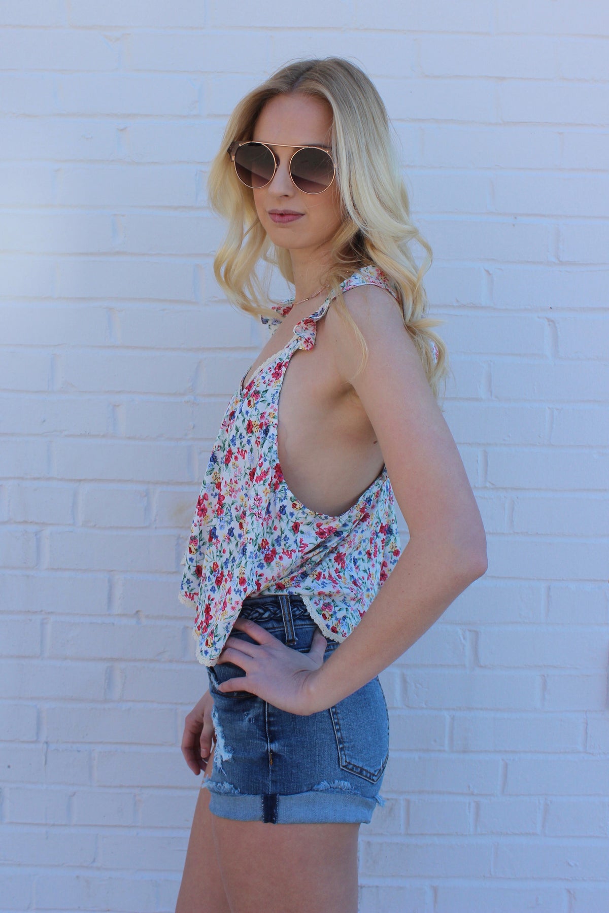 mode, pretty little floral top