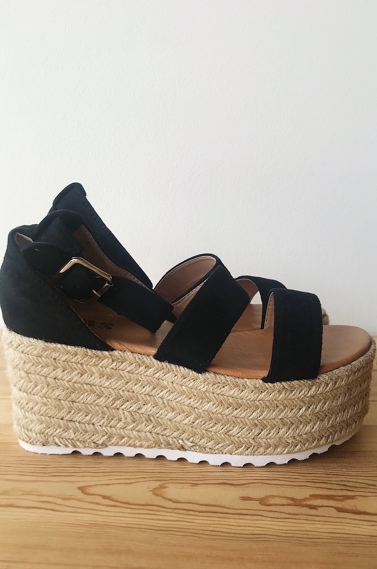 mode, walking on sunshine flatform