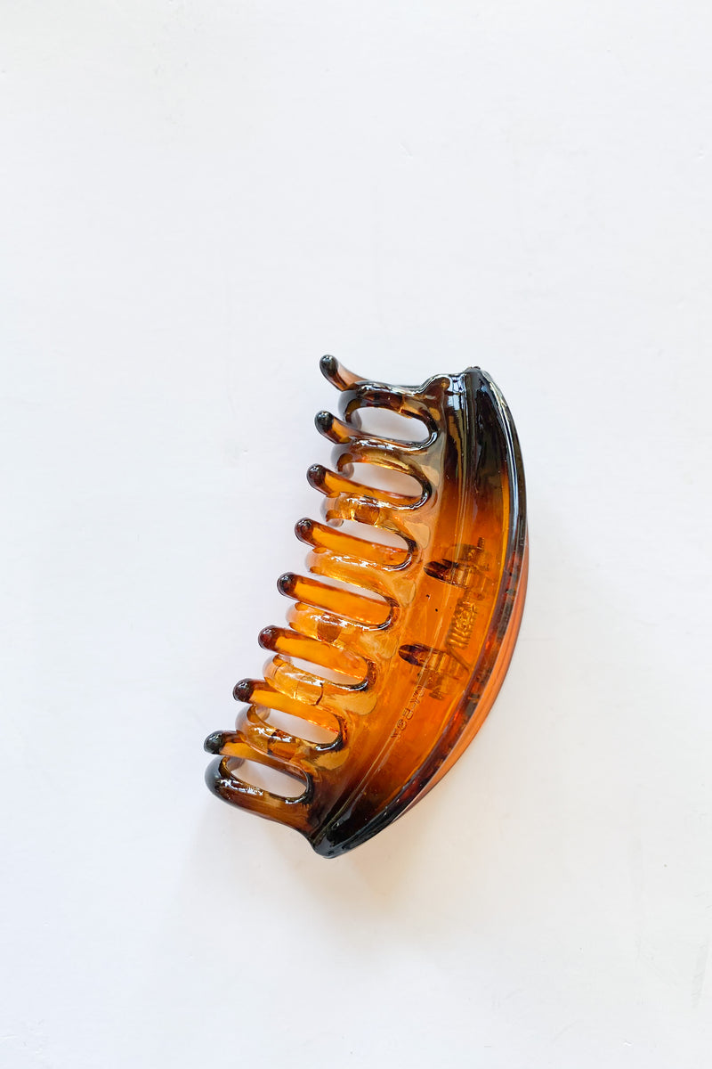 mode, crescent claw clip