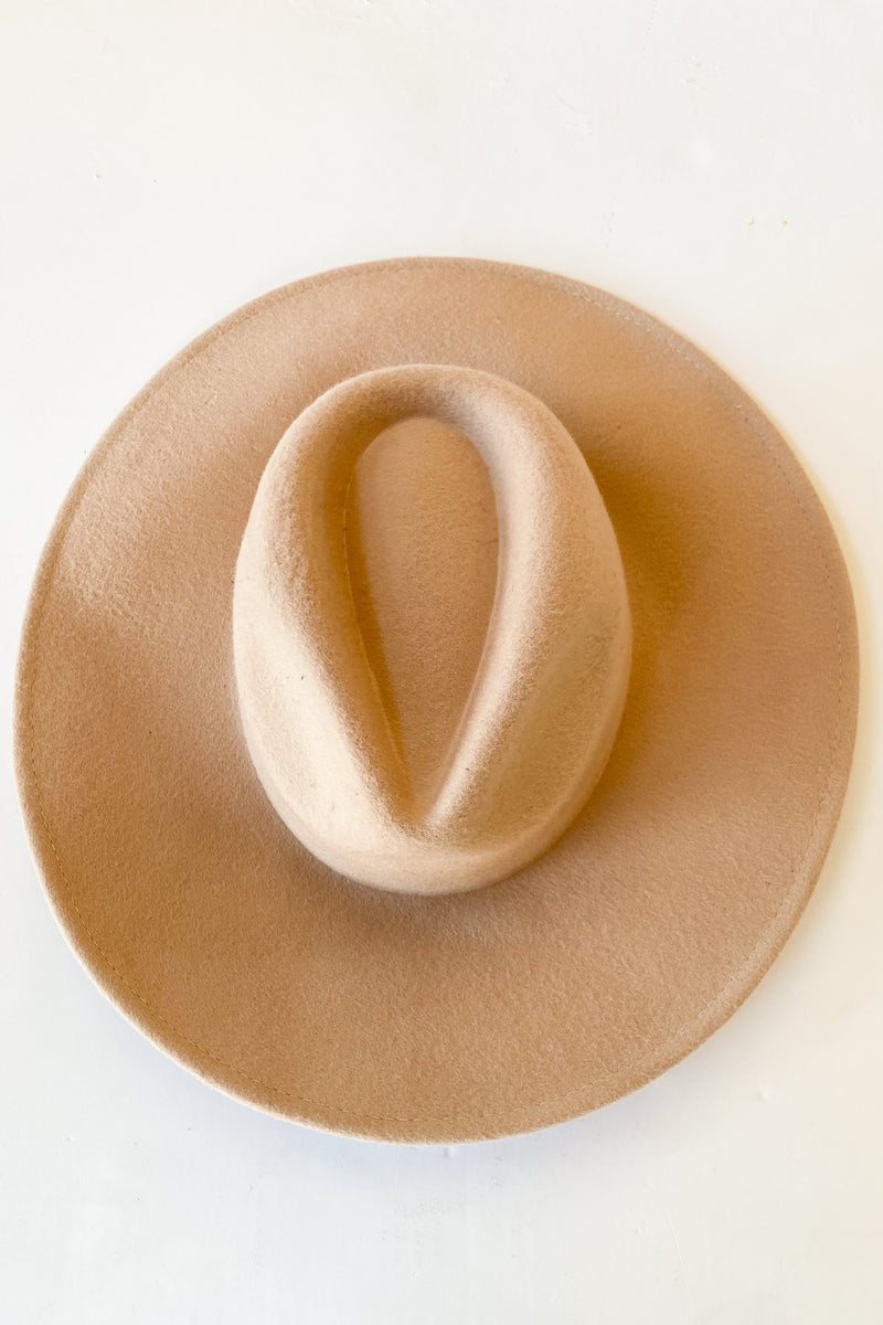 mode, here and there hat