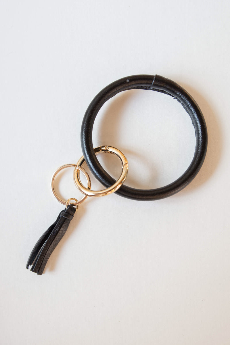 mode, leather tassel ring