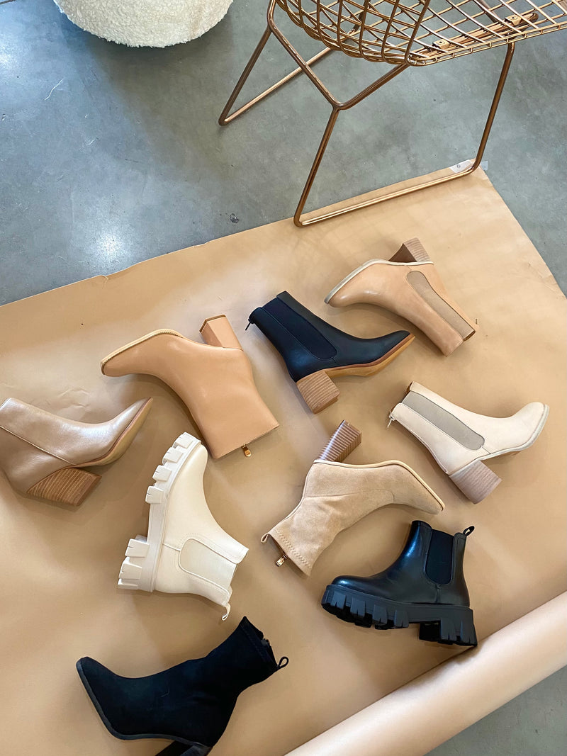 mode, Deya suede ankle boots