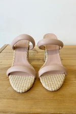 mode, gardenia heel