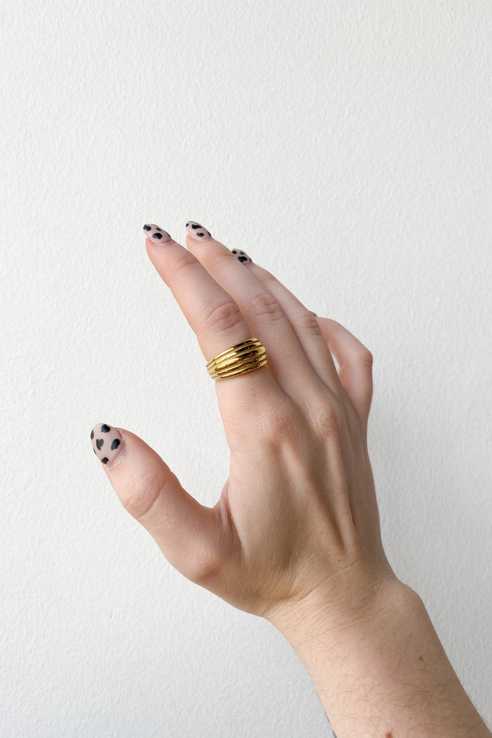mode, louie ring