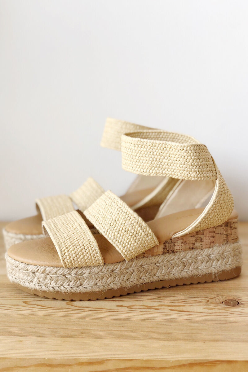 mode, radiate woven flatform