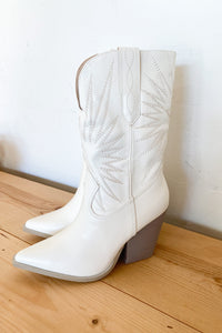 mode, emersyn boot