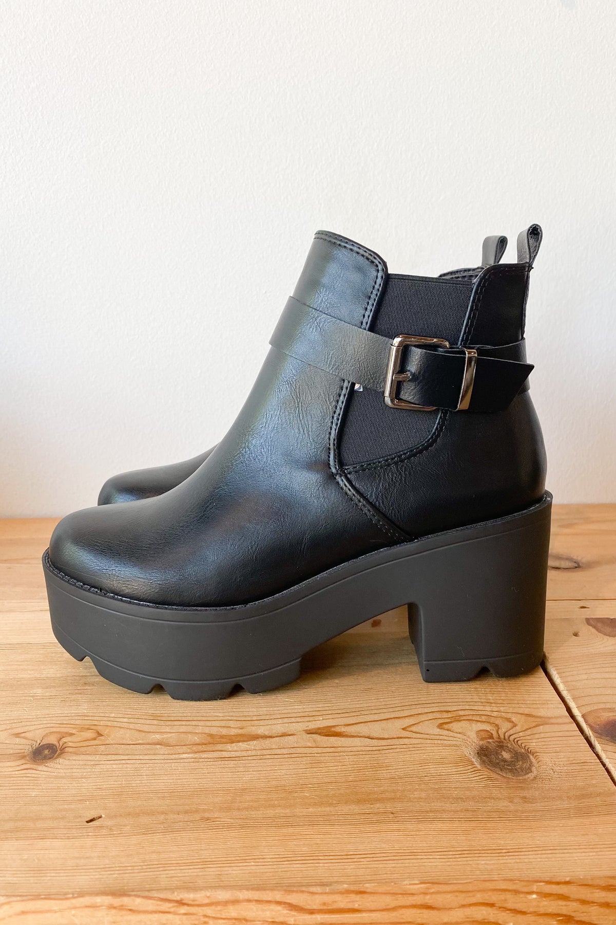 mode, rebel boot