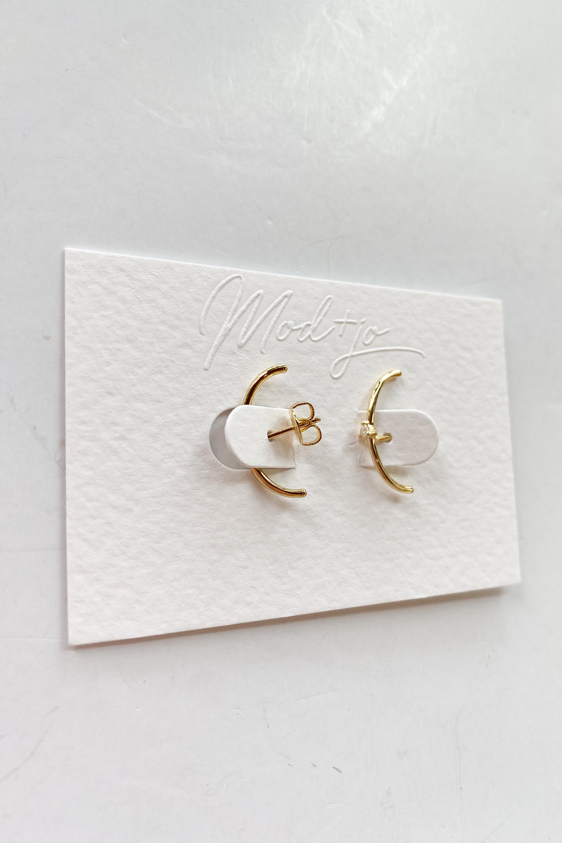 mode, gray wrap studs