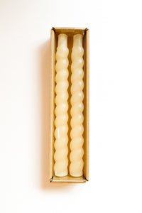mode, 2 twisted taper candle