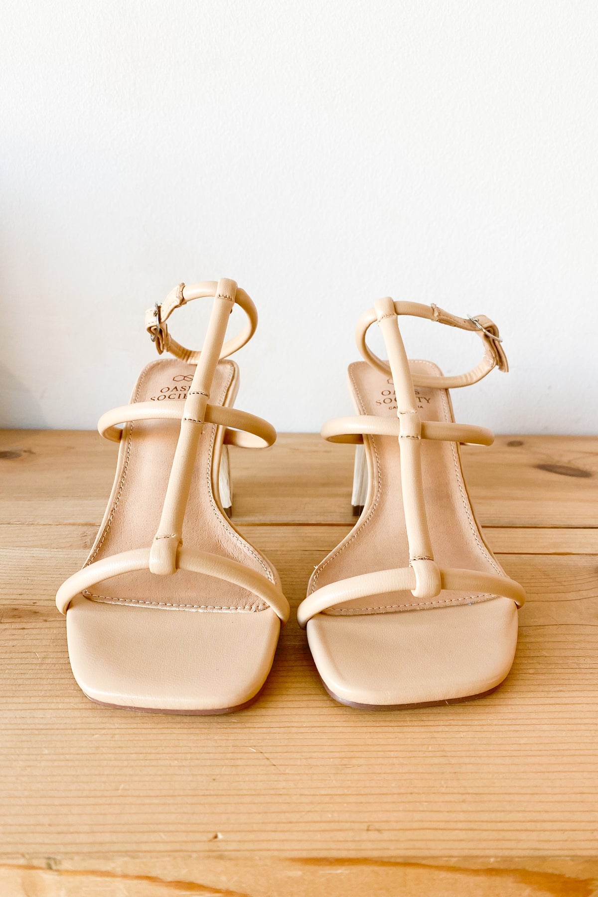 mode, sofia heel
