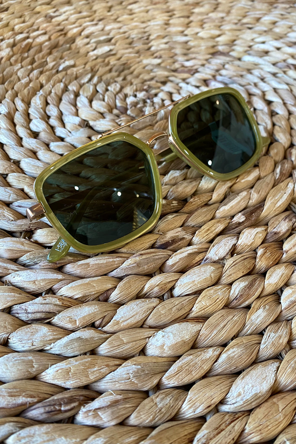 mode, cruz sunnies