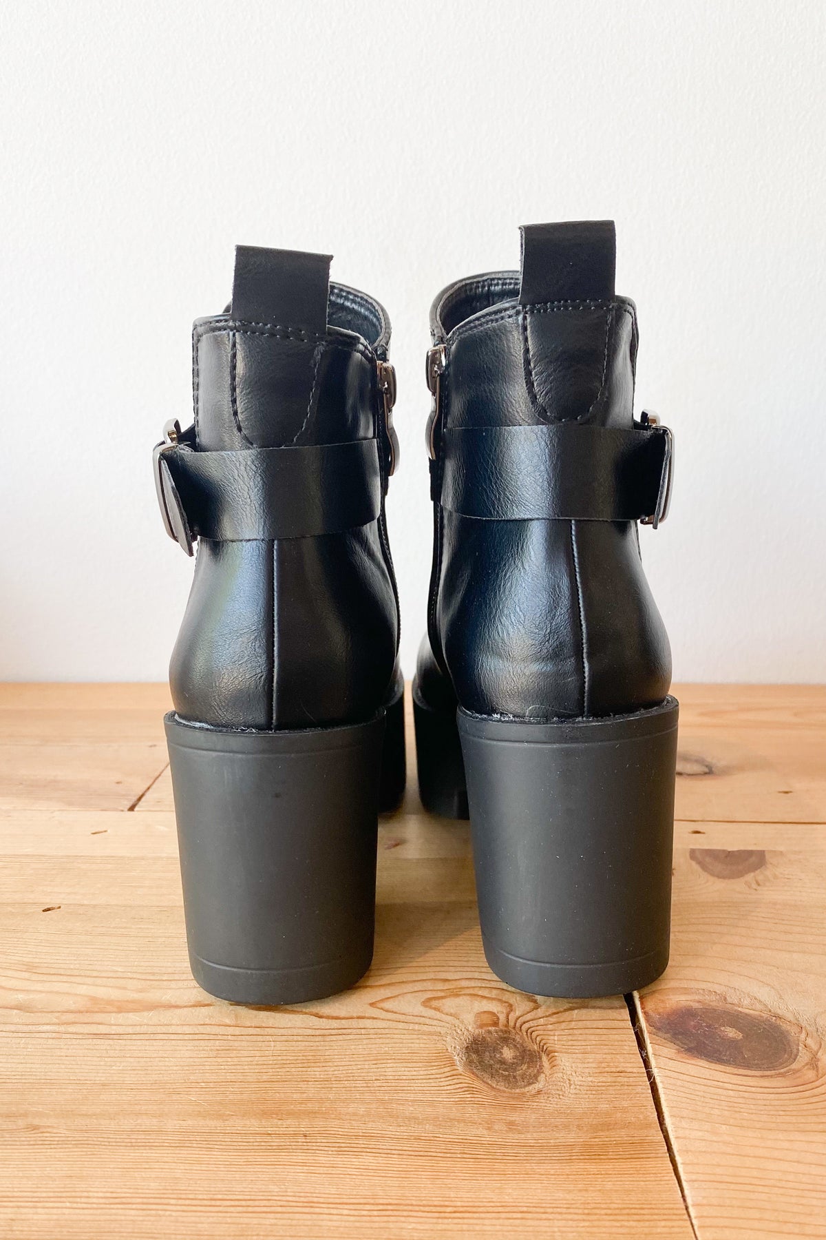 mode, rebel boot