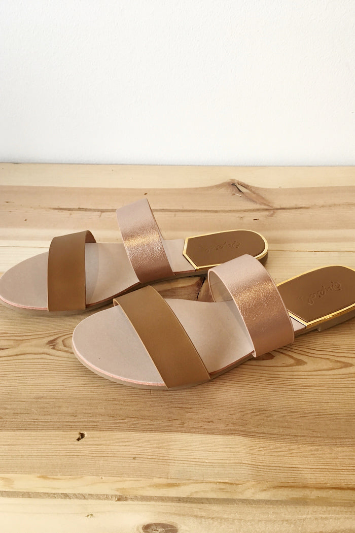 mode, Two tone double strap sandal