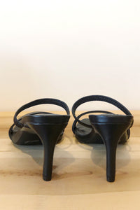 mode, get along with you heel