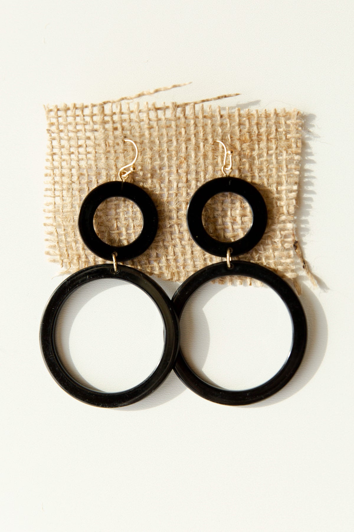 mode, dancing circle drop earrings