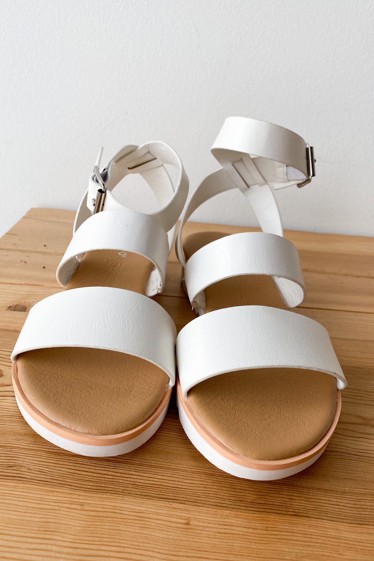 mode, revive sandal
