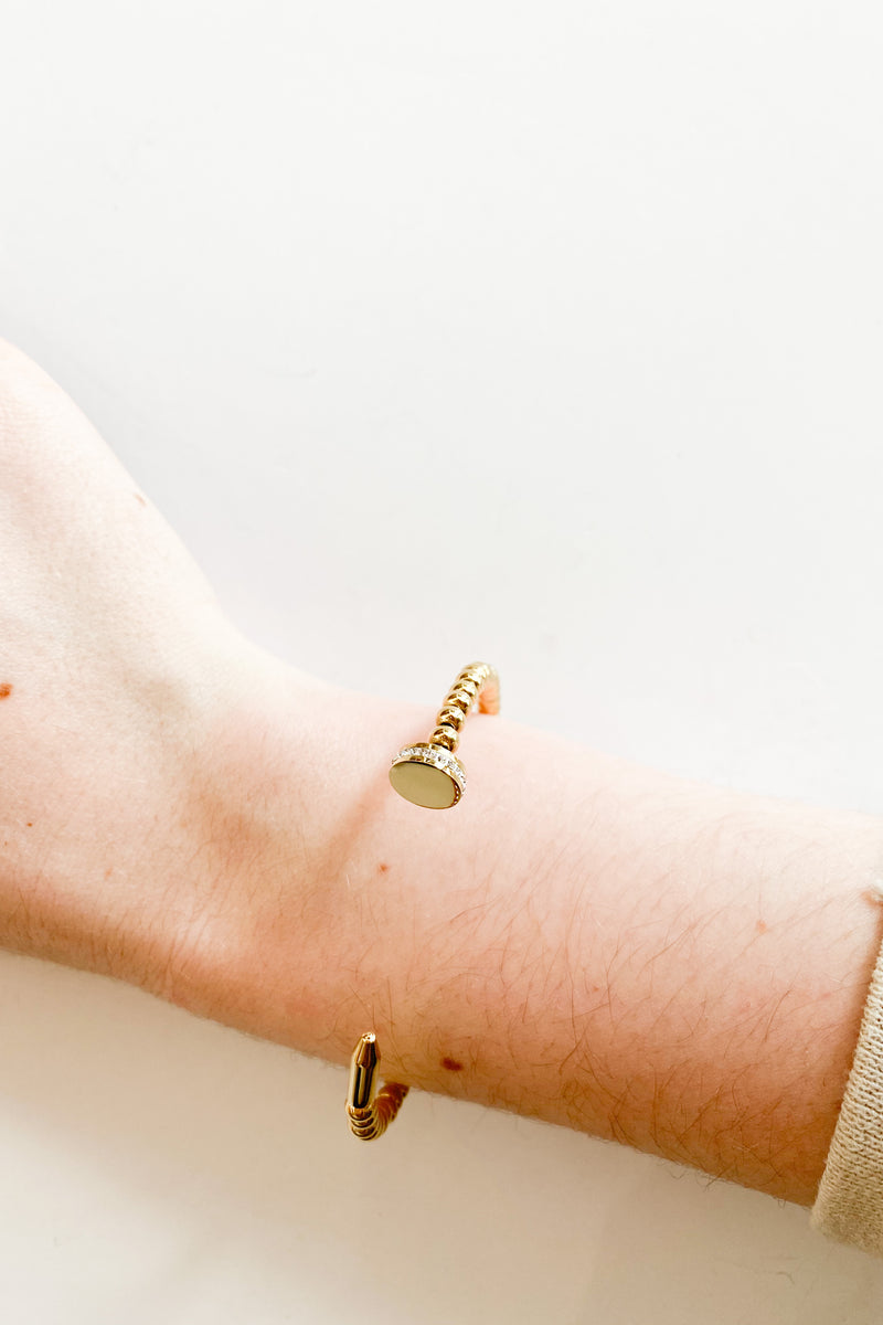 mode, Roma nail cuff