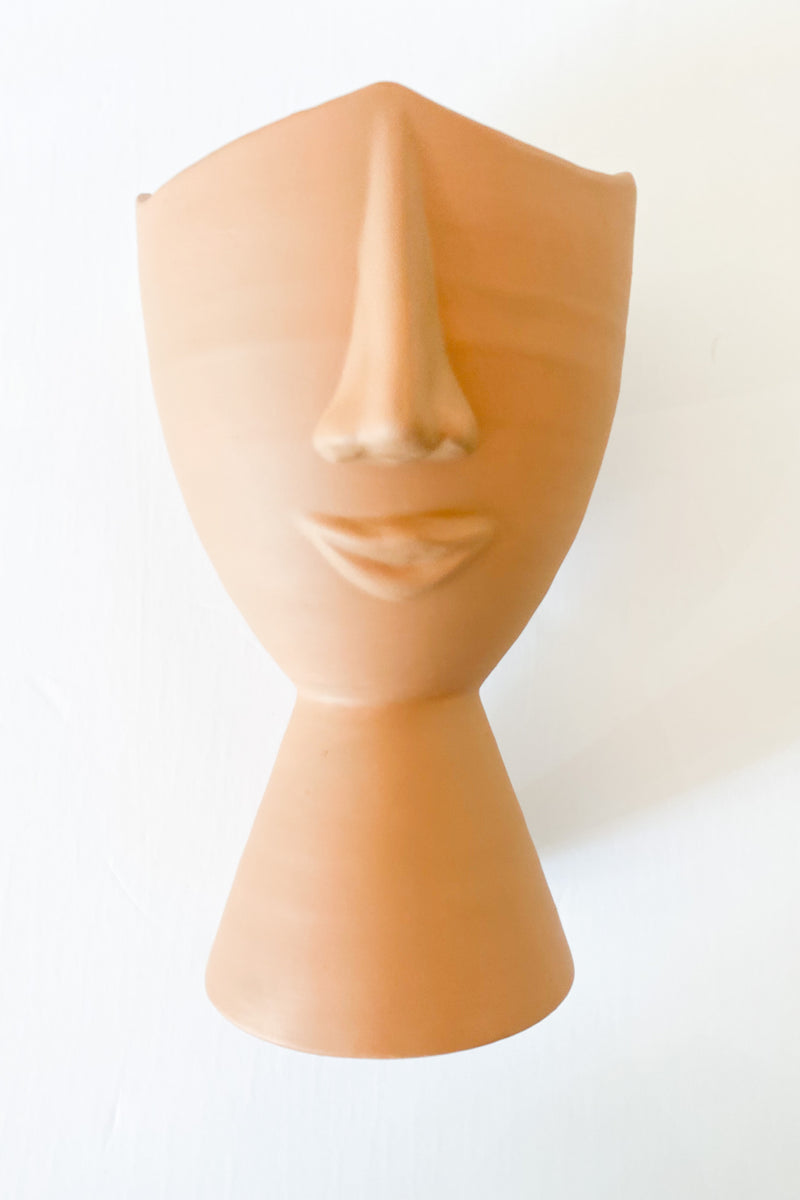 mode, you grow girl planter