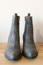 mode, off the wall bootie