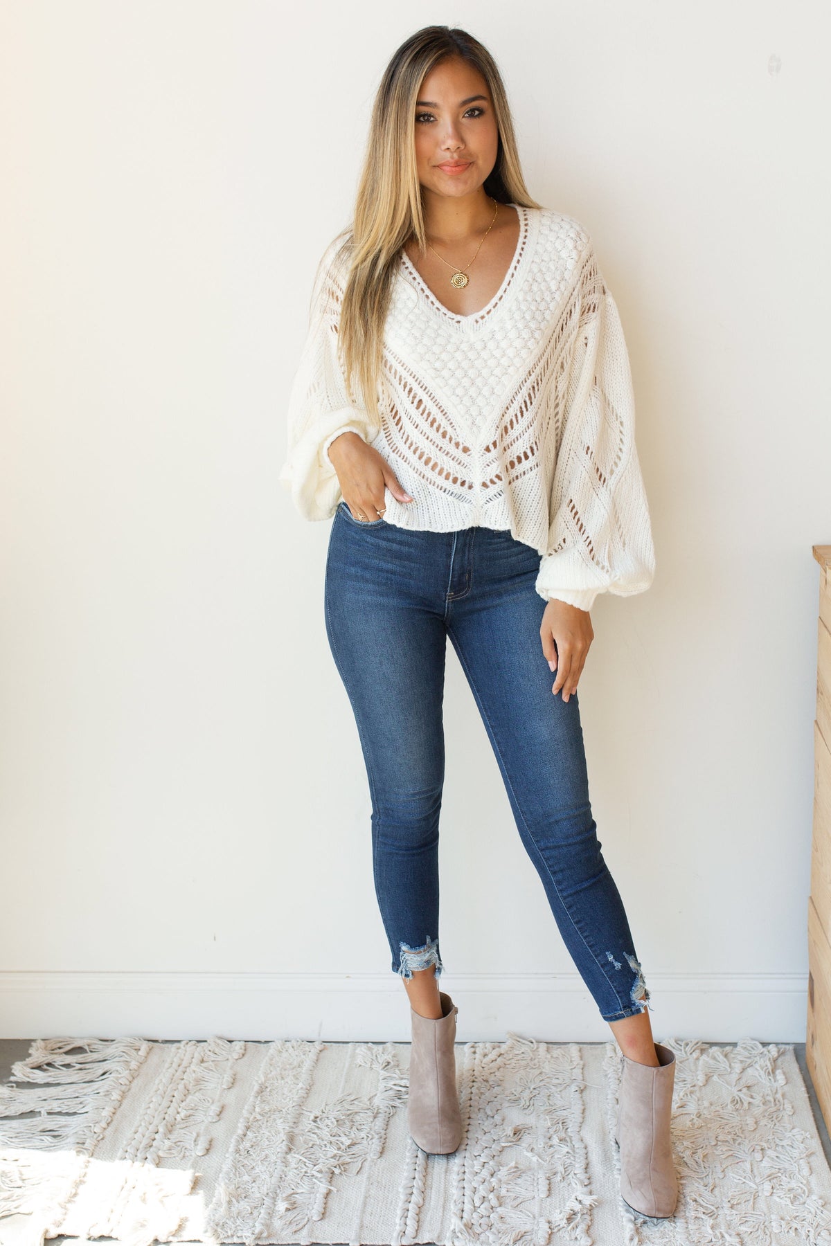 mode, snowball sweater