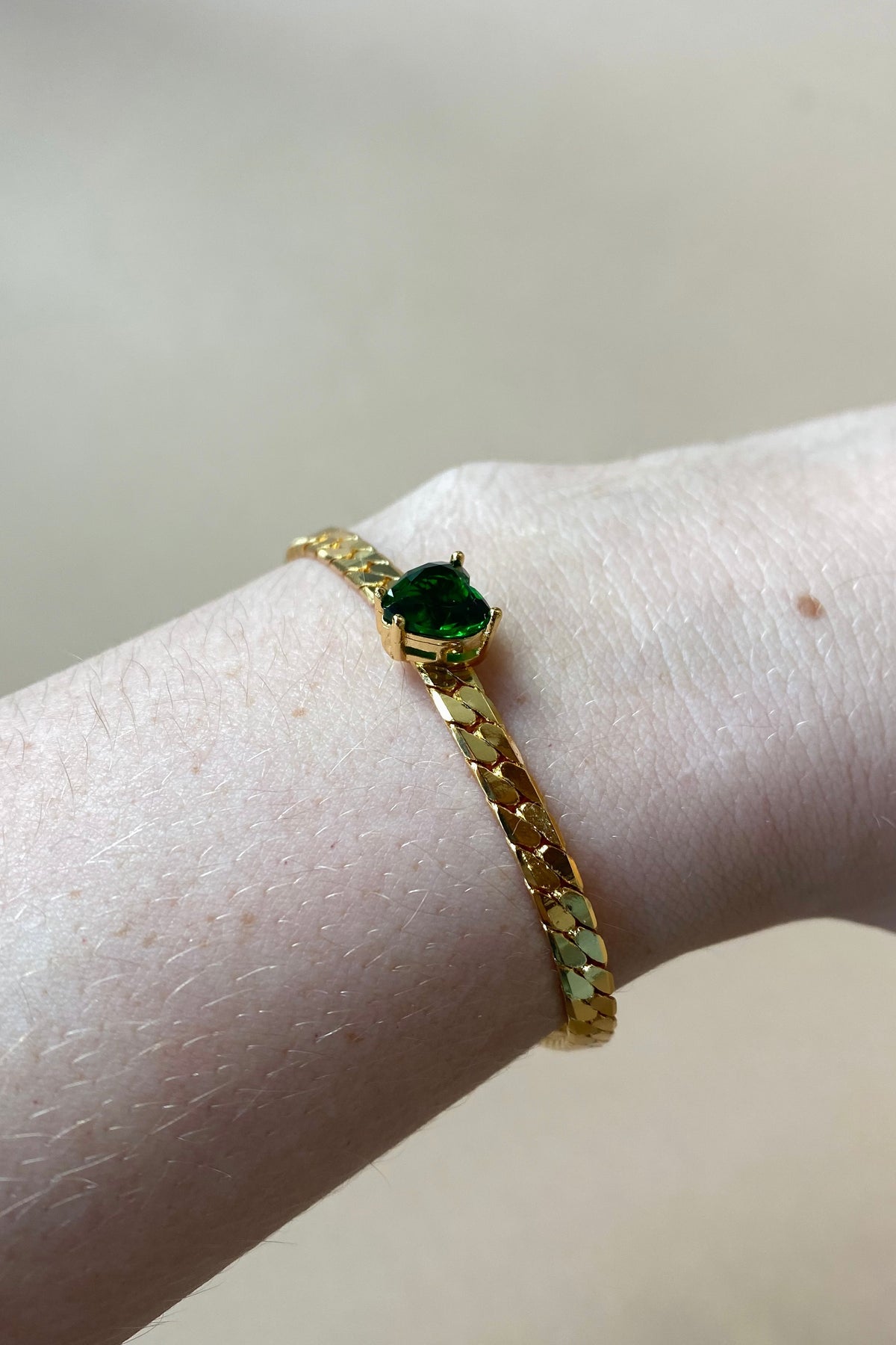 mode, esmeralda bracelet