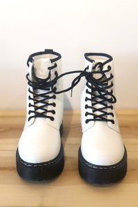 mode, passionate chunky boot