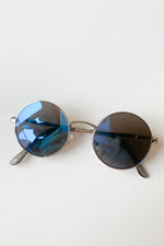 mode, round about it sunnies