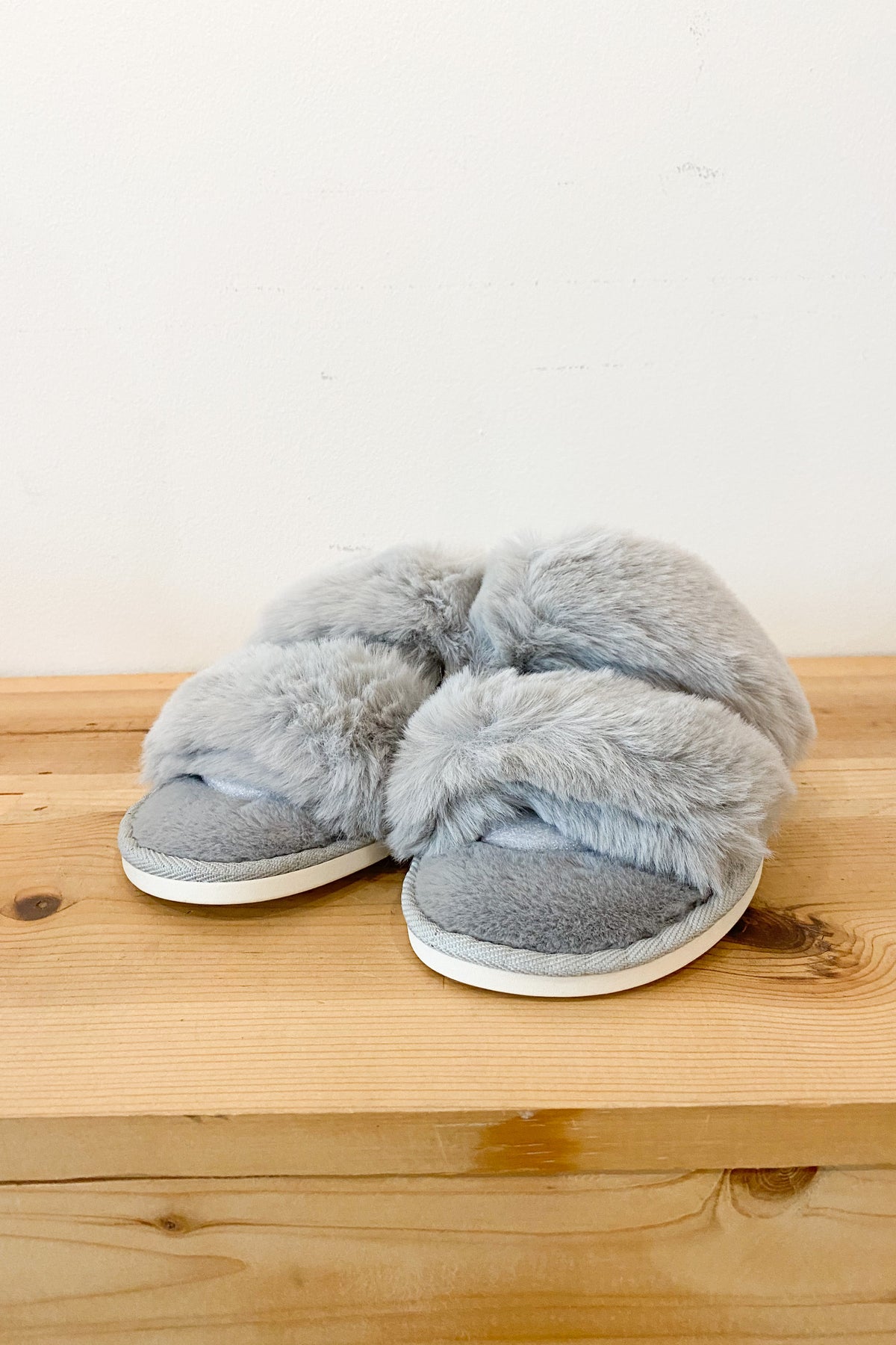 mode, warm up slippers