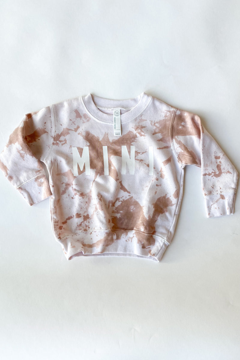 mode, mini tie-dye sweatshirt