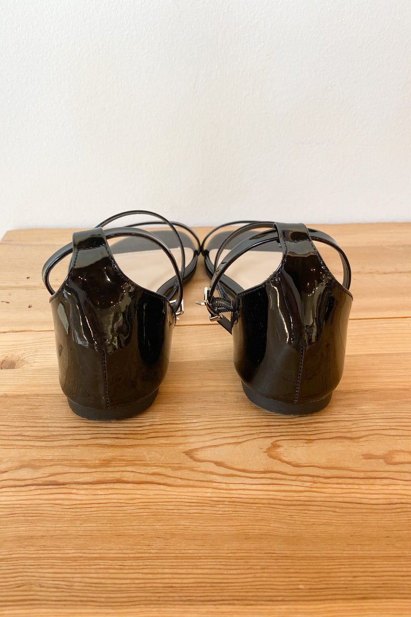 mode, kindness sandal