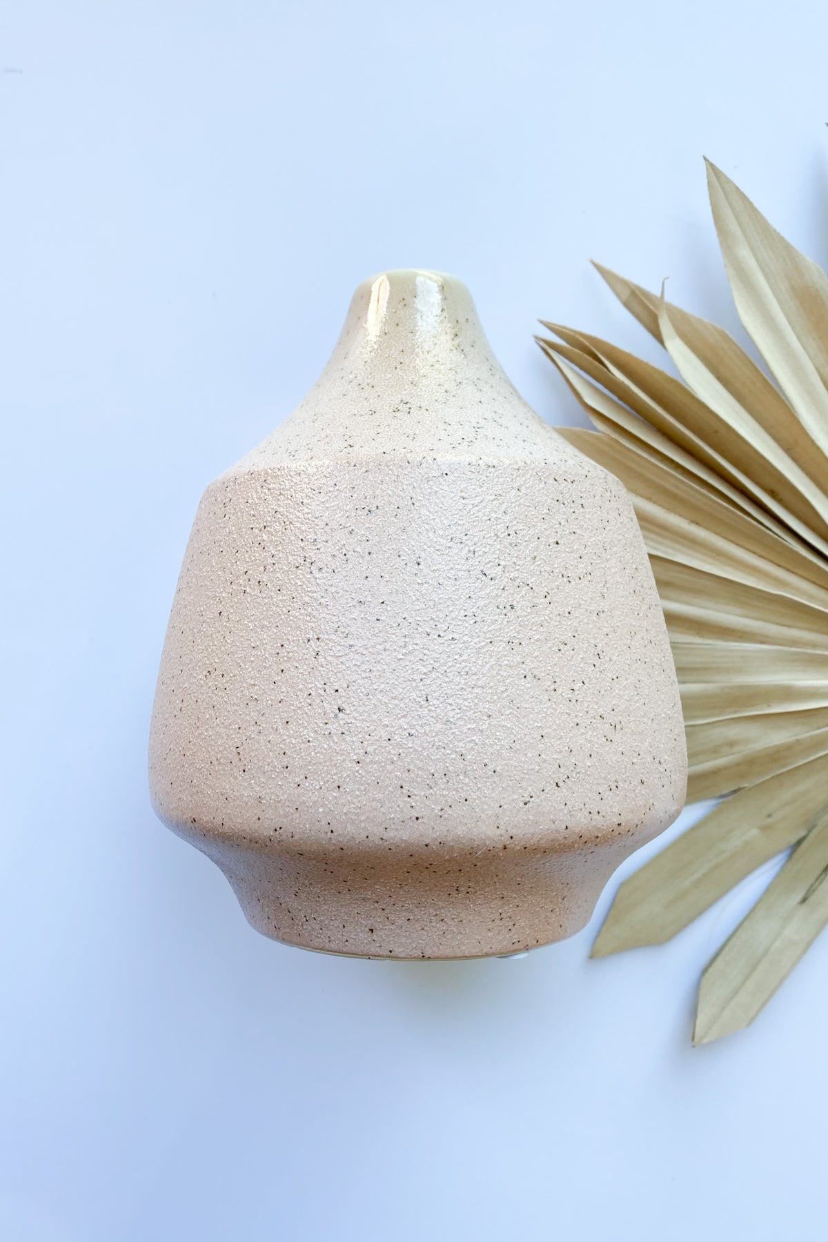 mode, think pink vase