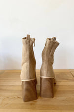 mode, Deya suede ankle boots
