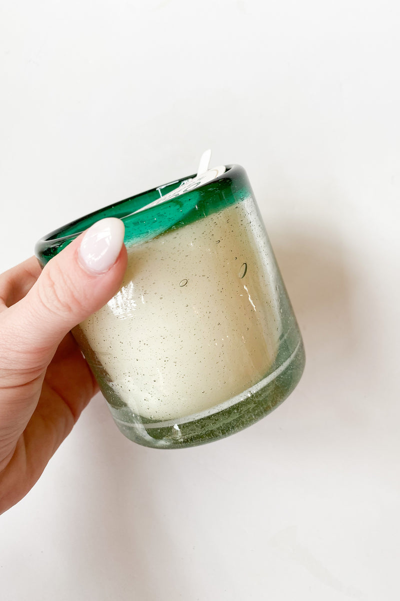 mode, la playa 9 oz candle
