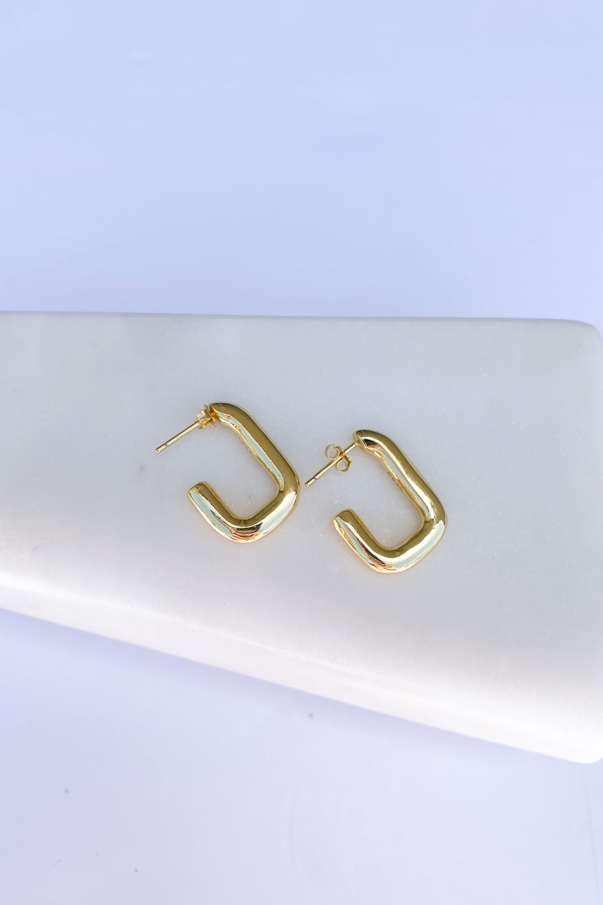 mode, daphne gold hoops