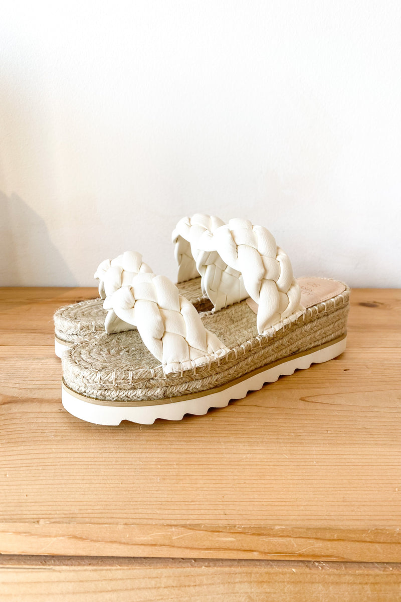 mode, the alina shoe