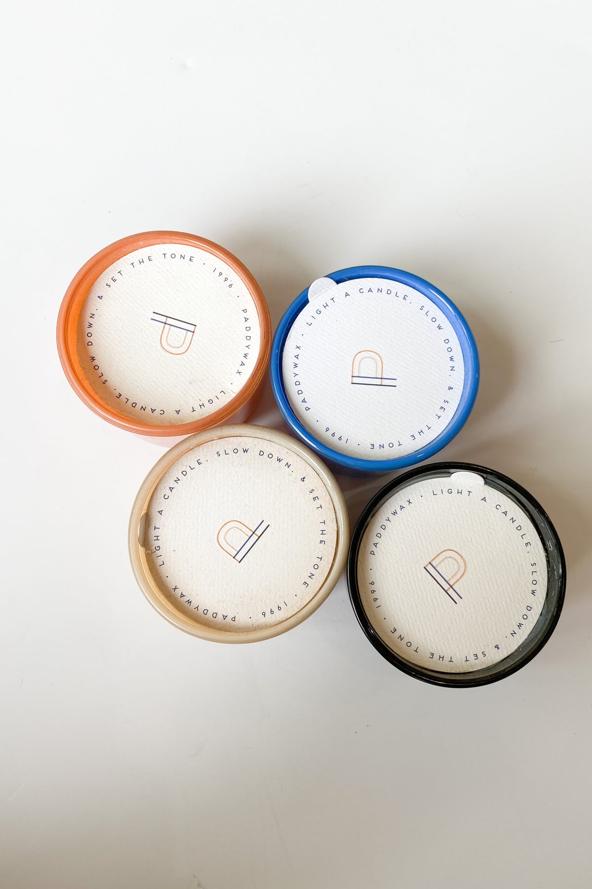 mode, statement candle (3 oz)