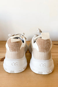 mode, leia sneakers