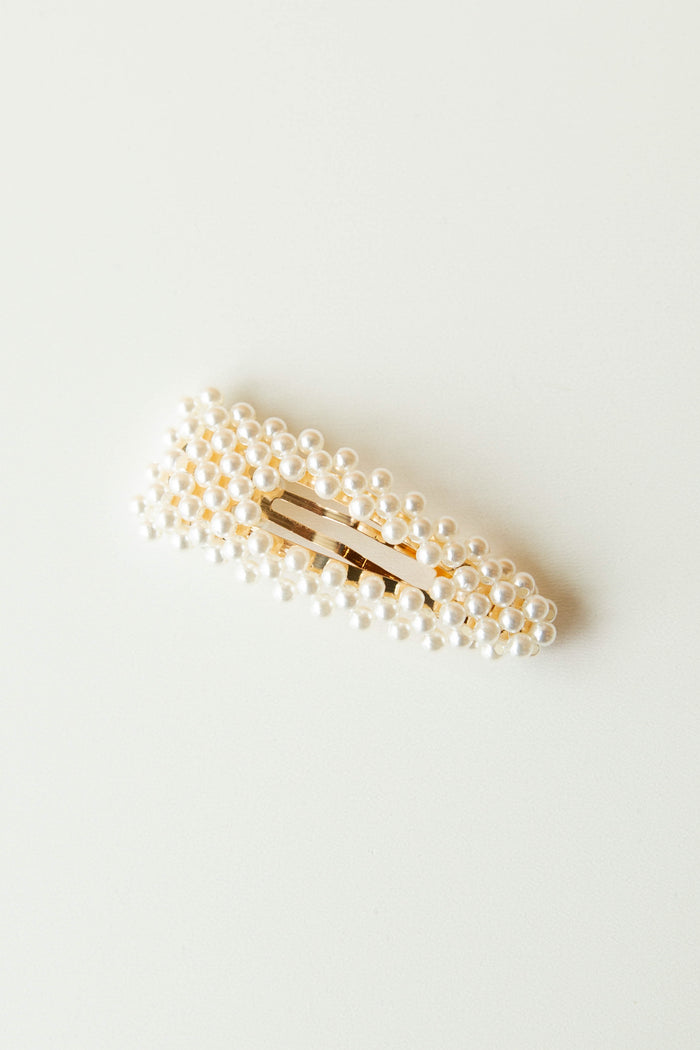 mode, daughter of pearl clip