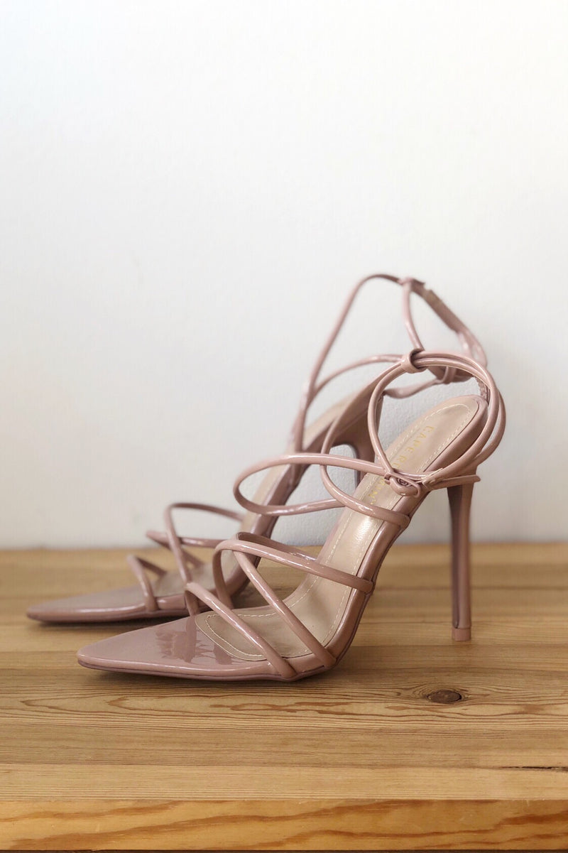 mode, take the high road heel