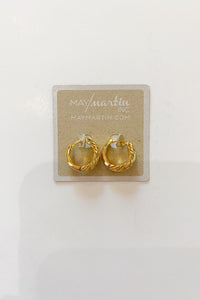 mode, c'est hoop earrings