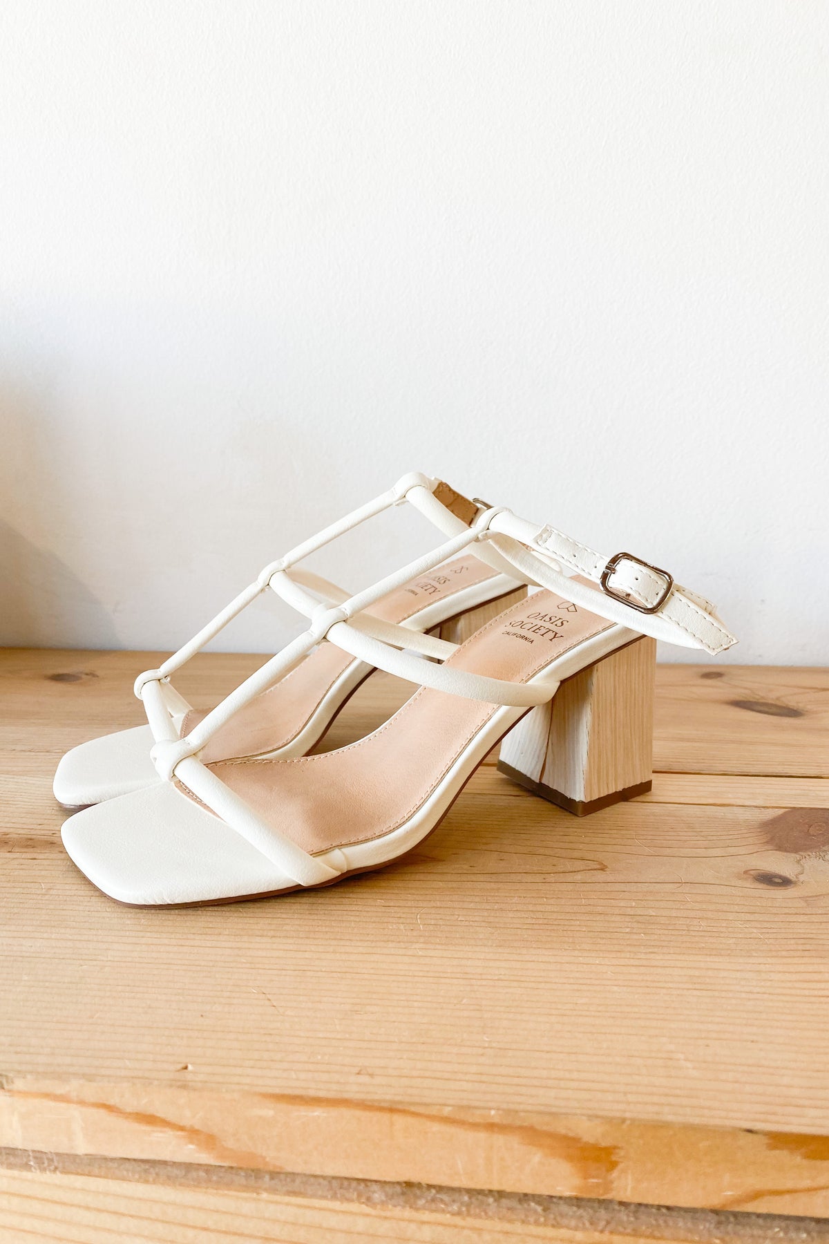 mode, sofia heel